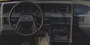 1985 Lincoln Full Line Prestige-10-11.jpg